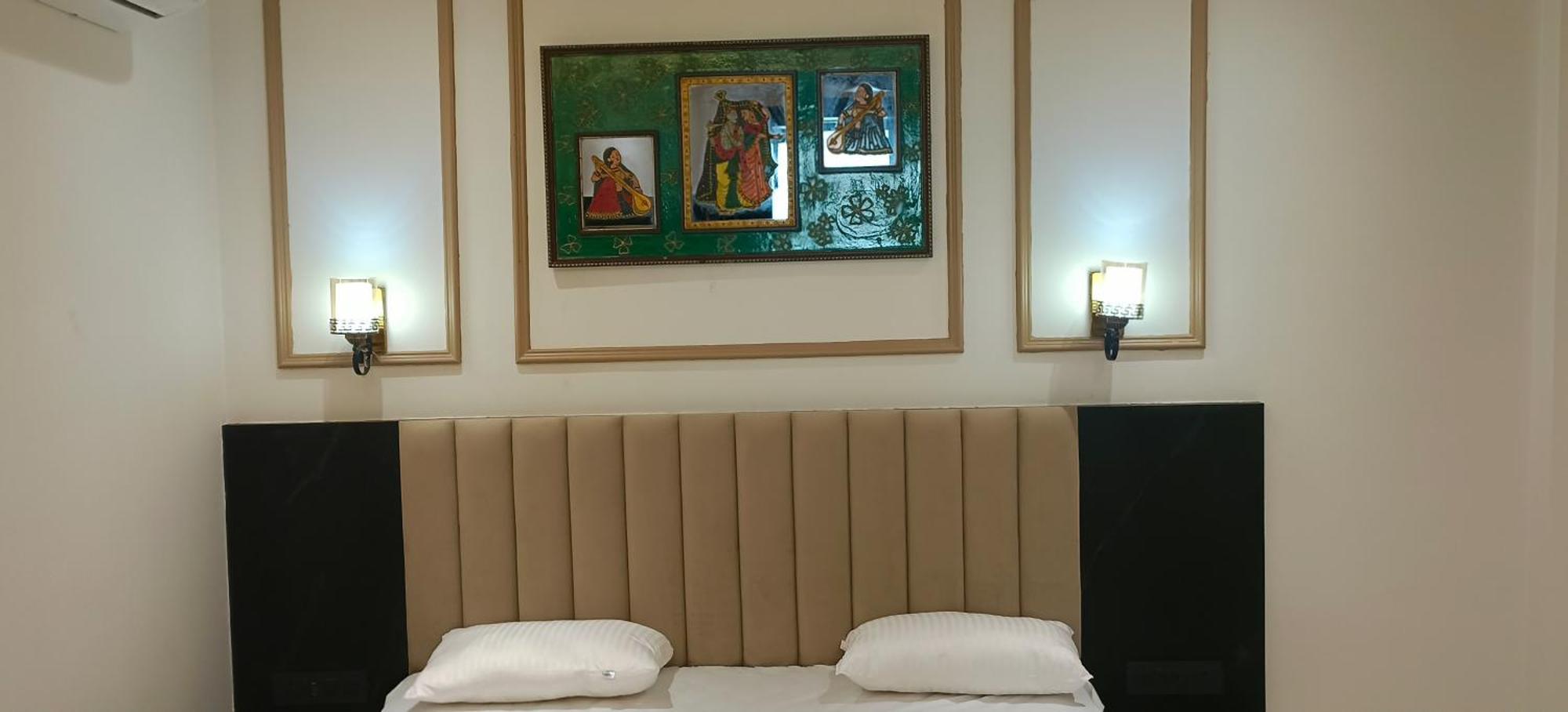 Khas Mahal Homestay อัครา ภายนอก รูปภาพ