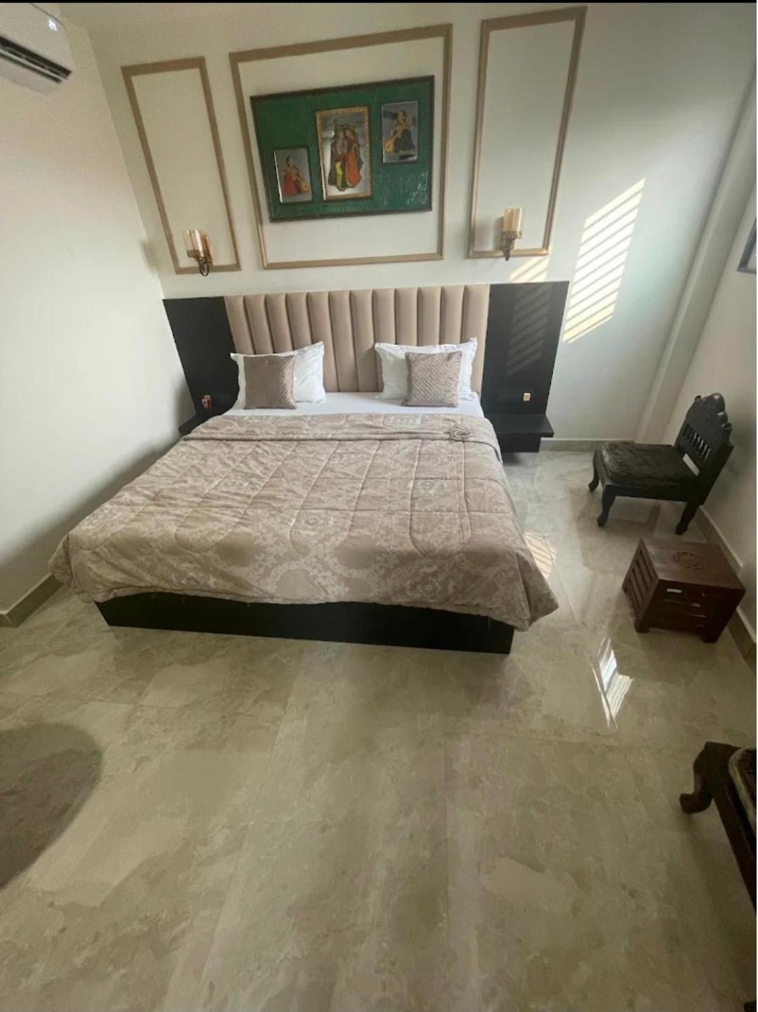 Khas Mahal Homestay อัครา ภายนอก รูปภาพ