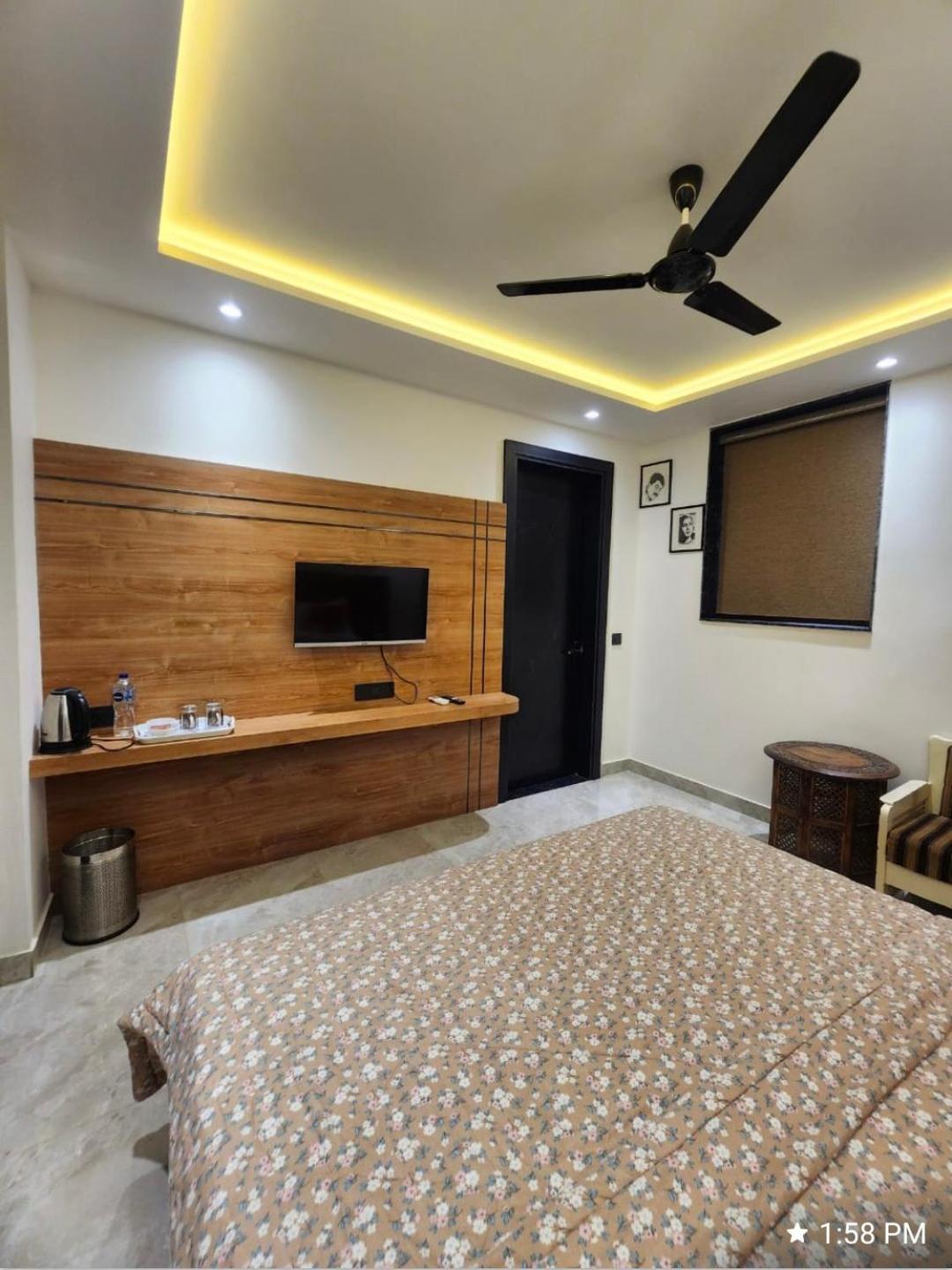 Khas Mahal Homestay อัครา ภายนอก รูปภาพ