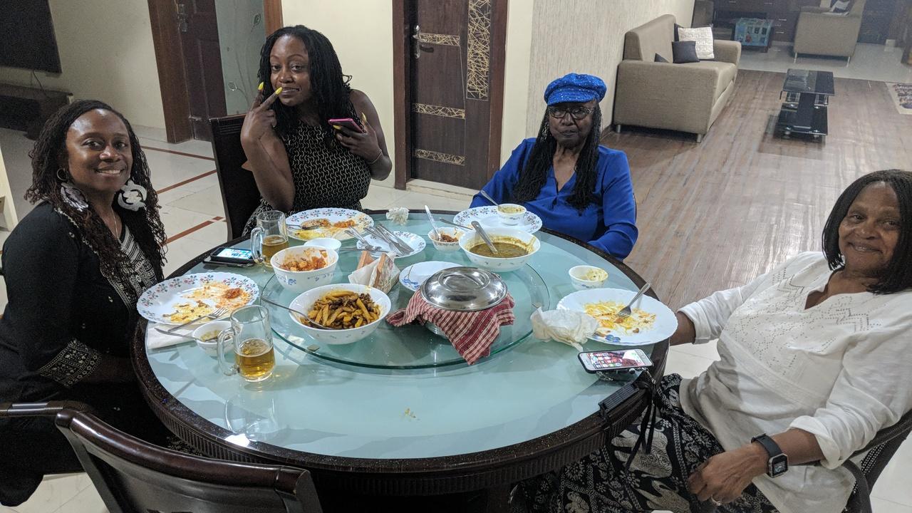 Khas Mahal Homestay อัครา ภายนอก รูปภาพ